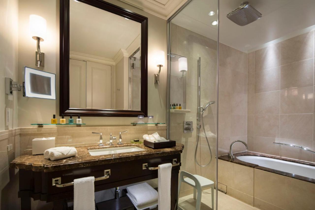 The Tokyo Station Hotel Εξωτερικό φωτογραφία Bathroom